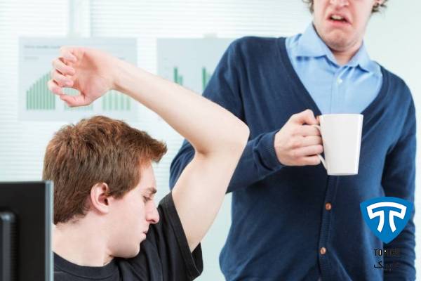 کمبود کدام ویتامین باعث بوی بد عرق می‌شود