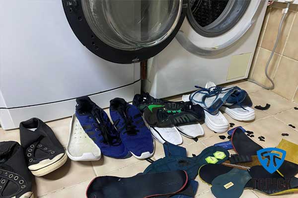 شستن کفش در ماشین لباسشویی